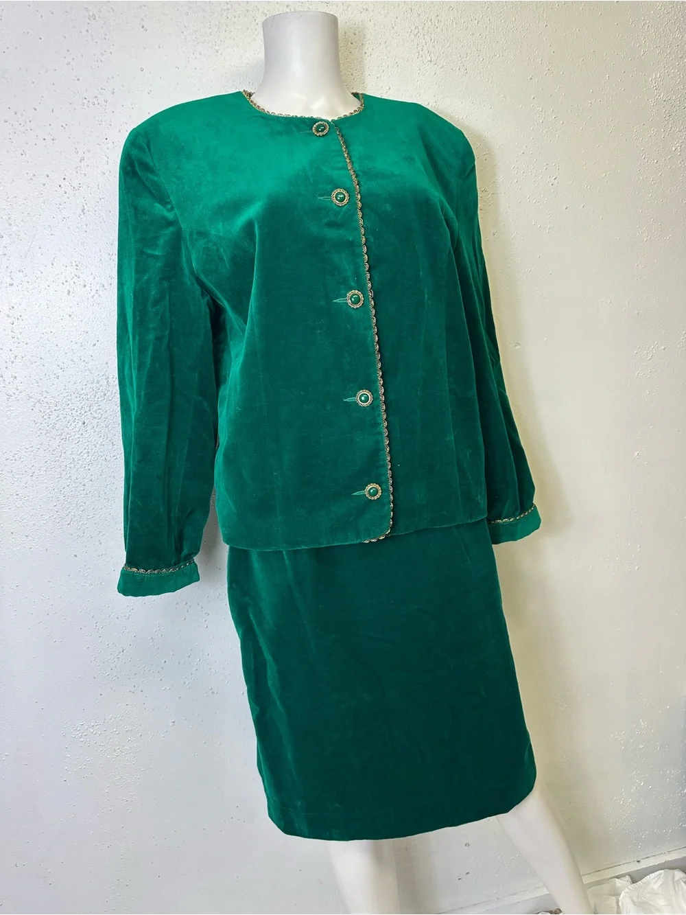 TanJay Emerald Green Velvet Skirt Set with Gold Trim